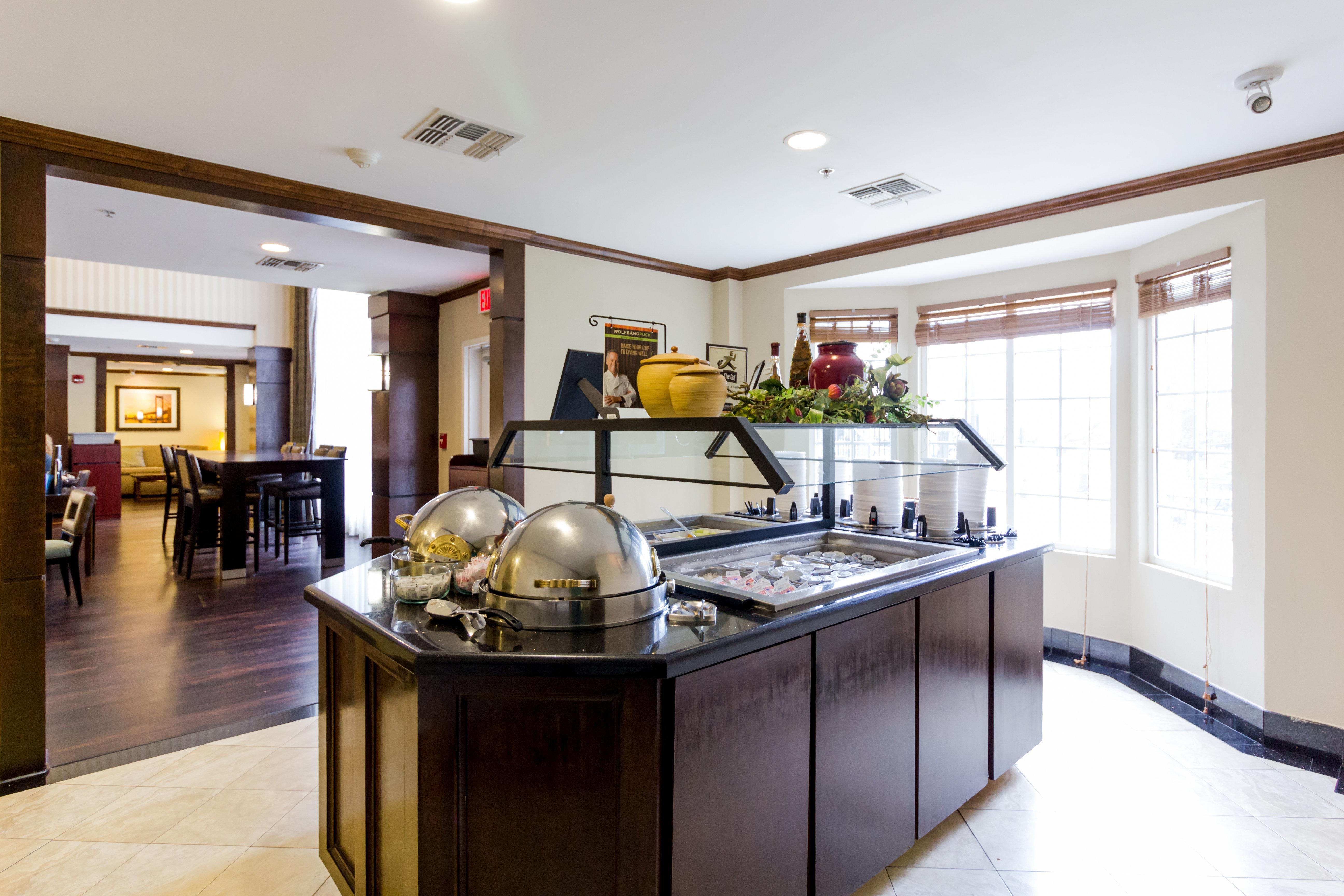 Hotel Staybridge Airport By Ihg Austin