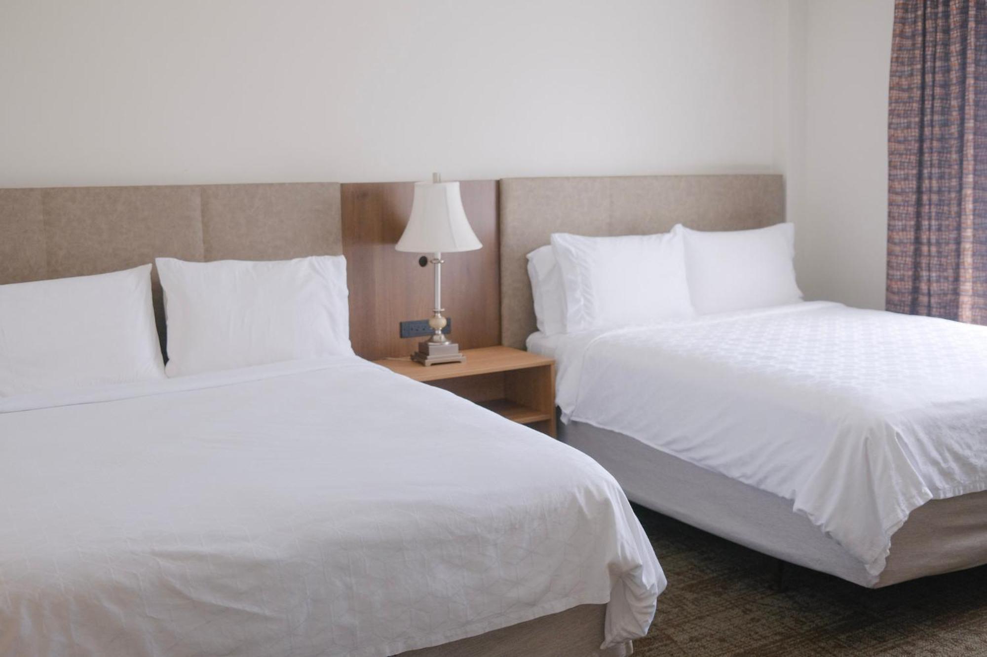 Staybridge Airport By Ihg 3*